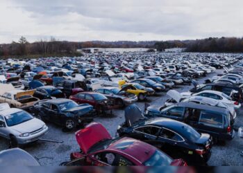 Bihar Vehicle Scrapping Policy 2025: अब स्क्रैप करें पुरानी गाड़ी और पाएं नई गाड़ी पर तगड़ी छूट! सरकार दे रही है एकमुश्त लाभ