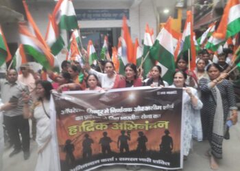 Operation Sindoor Shaurya Yatra:दिल्ली की सड़कों पर गूंजा “भारत माता की जय”, ऑपरेशन सिंदूर को समर्पित शौर्य यात्रा में उमड़ा जनसैलाब!
