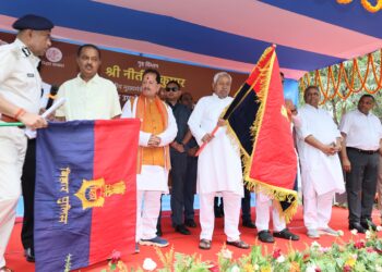 Bihar Police New Vehicles 2025: बिहार पुलिस को मिला 618 नए वाहनों का तोहफा, नीतीश कुमार ने दिखाई हरी झंडी – जानिए कहां होंगे तैनात!