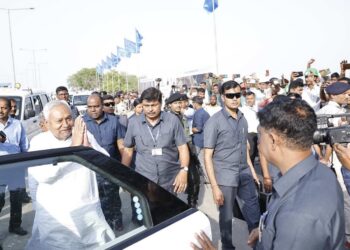 Patna Ganga Road Project: पटना में जाम से मिलेगी मुक्ति! नीतीश कुमार ने लिया JP गंगा पथ के इस नए लिंक रोड का जायजा, जानिए क्या होगा फायदा