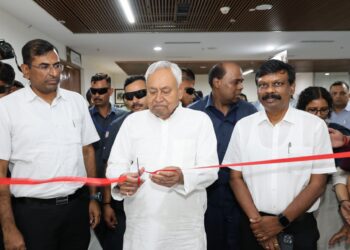 Nitish Kumar News: नीतीश कुमार ने किया ‘बापू टावर’ का उद्घाटन, गांधीजी की विरासत को देखने उमड़ी भीड़! जानिए क्या है खास