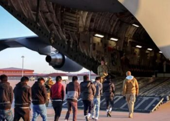 NRI Data 2025: America बना भारतीय प्रवासियों की पहली पसंद! जानिए क्यों UAE और Malaysia भी टॉप में