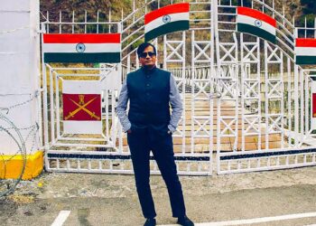 छल का रंगमंच और सुरक्षा व्यवस्था का पतन