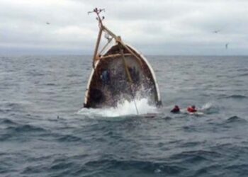 Vietnam Boat Accident: टूरिस्ट से भरी नाव समंदर में डूबी, 8 बच्चों समेत 34 की मौत, तूफान ‘विफा’ बना कहर