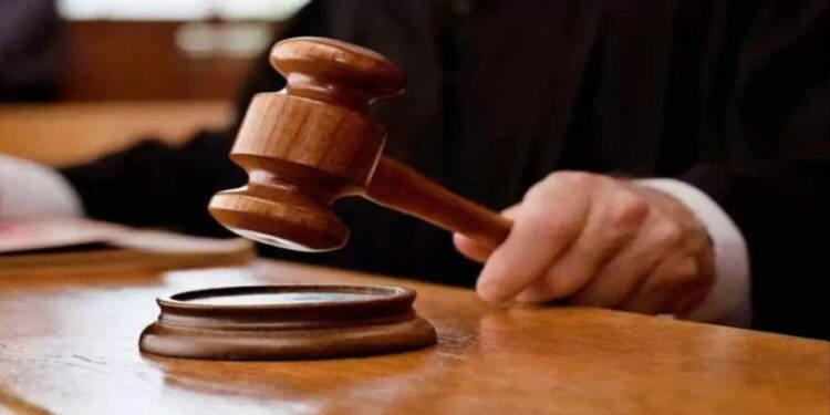 POCSO केस में महिला को 20 साल की सजा: नाबालिग भतीजे के साथ दुष्कर्म का दोषी करार, 9 माह के बच्चे के साथ जेल भेजा गया”