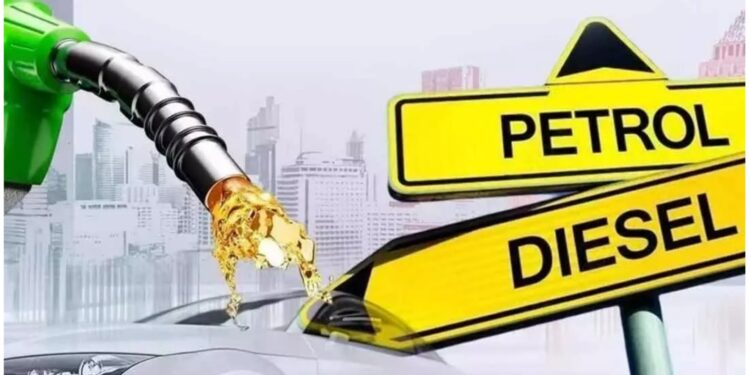Petrol-Diesel Price Today: कच्चे तेल में तेजी, लेकिन दिल्ली-मुंबई में स्थिर रेट – नोएडा, लखनऊ में सस्ता हुआ तेल