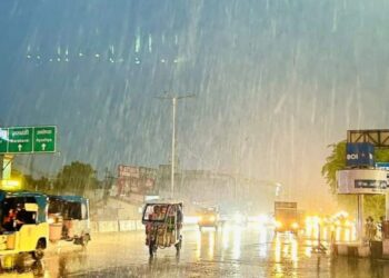 UP Weather Alert: रक्षाबंधन से पहले भारी बारिश का कहर! इन जिलों में IMD ने जारी किया ऑरेंज और येलो अलर्ट