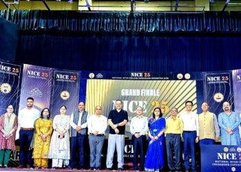 NICE 2025: नई दिल्ली में ग्रैंड फिनाले का आगाज, देश की सर्वश्रेष्ठ 14 टीमों के बीच हुई क्वॉर्टर- फाइनल में भिड़ंत, मंगलवार को AICTE कैंपस में होगा फाइनल मुकाबला