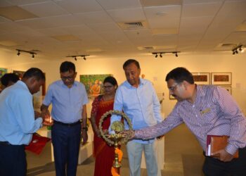 पटना के बापू टावर में सजी रामायण की वैश्विक प्रदर्शनी, 15 देशों से आई दुर्लभ कलाकृतियां