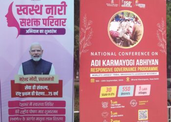 हिंदी के दो रूप! देवनागरी बनाम रोमन लिपि पर मचा बवाल, साहित्यवाले की संगोष्ठी में उठे बड़े सवाल