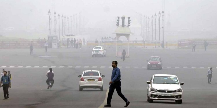 दिल्ली-लाहौर में दम घुट रहा, लेकिन काबुल की हवा अब भी साफ क्यों? जानिए अफगानिस्तान में कम प्रदूषण का असली राज़