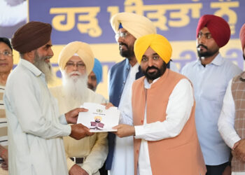 दीवाली से पहले मान सरकार का तोहफा! बाढ़ पीड़ित किसानों को ₹20,000 प्रति एकड़ मुआवज़ा, 30 दिन में ₹209 करोड़ जारी