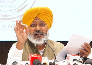 राष्ट्रीय औसत से तीन गुना तेज़, पंजाब की GST कमाई में 21.5% की रिकॉर्ड वृद्धि, वित्त मंत्री चीमा बोले: ‘बाढ़ के बावजूद प्रगति रुकी नहीं’