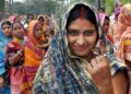 बिहार की महिलाएँ और चुनावी राजनीति: वादों से परे सच्चाई