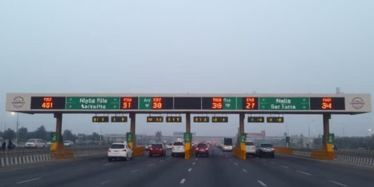 खराब सड़कों पर टोल वसूलना अपराध है! सुप्रीम कोर्ट की NHAI को कड़ी फटकार