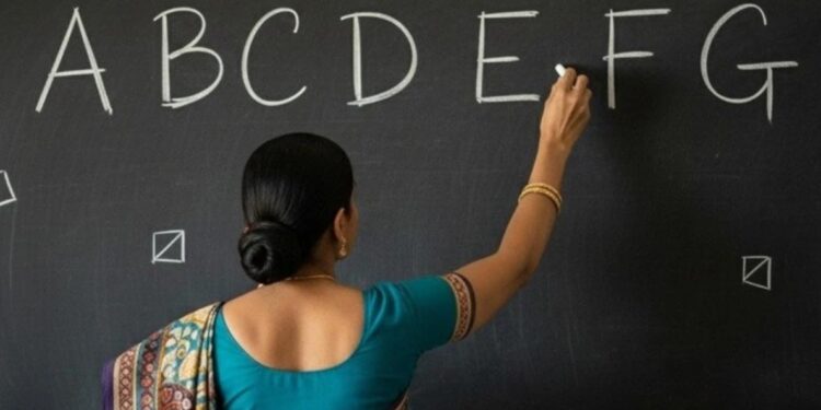 सरकारी स्कूल की ‘मास्टरनी’ ने जीता पंजाब का दिल — टीचर सिमरन के वीडियो ने बदली सोच, माता-पिता हुए इमोशनल!