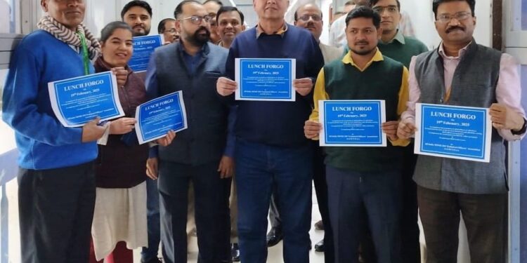 कैडर अलबेला, एसोसिएशन मटमैला ! आठवां पे कमिशन अब सच्चाई ! आई ई डी एस से जुड़े एम एस एम ई, एसोसिएशन की मान्यता खतरे में !