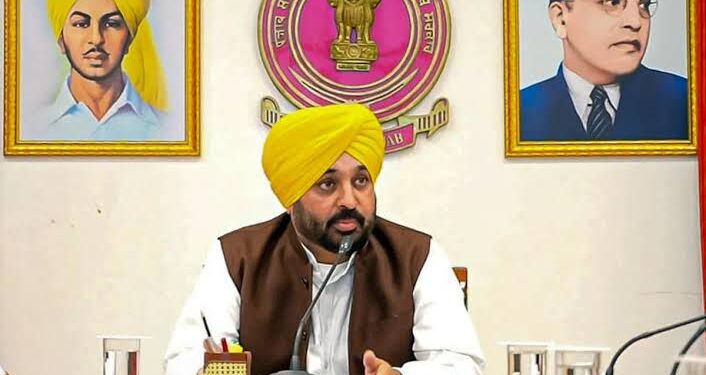 जहाँ दूसरी सरकारों की जुबान से मिली चोट , वहीं मान सरकार ने दलित समाज को बनाया पंजाब का ‘गौरव’!” शिक्षा, रोज़गार और सम्मान से सशक्त हुआ दलित वर्ग!