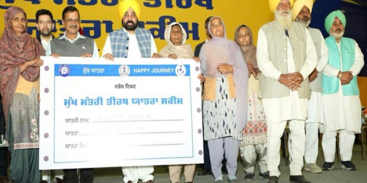 Bihar Elections 2025: तेजस्वी यादव बोले- 14 को आएंगे नतीजे, 18 को होगी शपथ! NDA के पसीने छूट रहे हैं