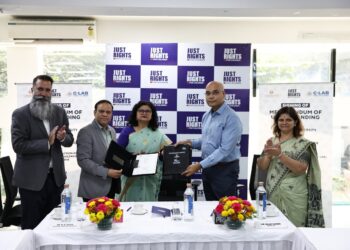 देश में शिक्षा के पतन की पोल खोल रही बापूराव की पुस्तक !