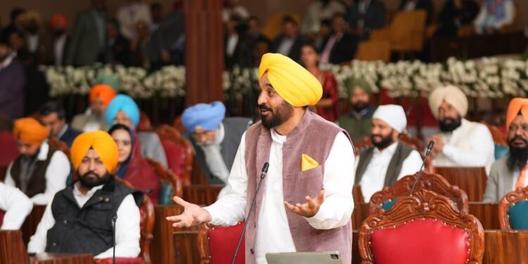 पंजाब विधानसभा ने पहली बार आनंदपुर साहिब में विशेष सत्र किया, गुरु तेग बहादुर जी की 350वीं शहादत को समर्पित ऐतिहासिक पहल