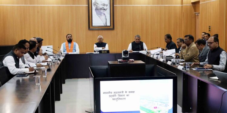 बिहार का औद्योगिक कायाकल्प: 20 साल में उद्योगों की संख्या दोगुनी, 5 लाख करोड़ निवेश का मेगा रोडमैप