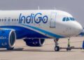 IndiGo Flight Cuts: DGCA के निर्देशों के बाद 94 रूट्स पर 130 घरेलू उड़ानें रोकी गईं