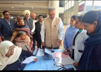 AAP विधायक डॉ. बलबीर सिंह का फतेहगढ़ साहिब में औचक निरीक्षण, मरीजों की सुविधाओं और इलाज व्यवस्था की जमीनी हकीकत परखी