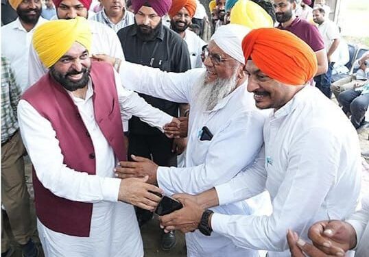 जमीनी स्तर पर दिख रहा ग्रामीण पंजाब में ‘आप’ सरकार की नीतियों का असर