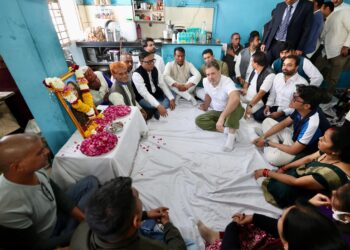 स्मार्ट सिटी का नया मॉडल: मौत और दूषित पानी