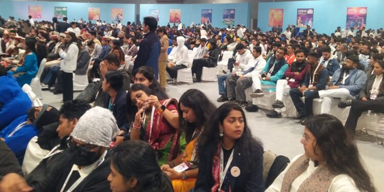 विश्व हिन्दी दिवस पर विशेष: संस्कृत नहीं, हिंग्लिश होगी सन् 2047 में विकसित भारत की जनभाषा !