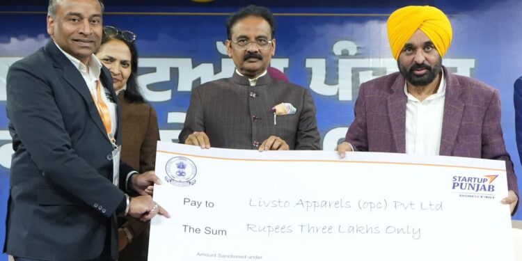 पंजाब का भविष्य नौकरी नहीं, स्टार्टअप है: CM भगवंत मान ने पहले स्टार्टअप कॉन्क्लेव में किया बड़ा ऐलान