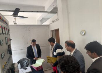 Bettiah Grid Substation: ऊर्जा सचिव का औचक निरीक्षण, मझौलिया में 146 करोड़ की ग्रिड परियोजना से बदलेगी बिजली की तस्वीर