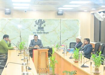 Sultanganj-Aguwani Ghat Ganga Bridge: सचिव पंकज कुमार पाल ने ली हाई-लेवल मीटिंग, IIT रुड़की से डिज़ाइन वेटिंग के बाद ब्रिज फाउंडेशन कार्य तेज करने का निर्देश