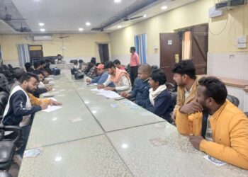 खेल अवसंरचना को सक्रिय बनाने हेतु पंचायत एवं नगर पंचायत स्तर पर खेल क्लबों के साथ बैठकें आयोजित करने का निदेश