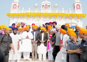 नांदेड़ साहिब पहुंचे CM भगवंत मान, ‘पवित्र शहर’ दर्जे की मांग महाराष्ट्र से उठाने का ऐलान