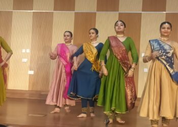 बापू टावर में कथक बैले “मैं बिहार हूँ” का भव्य आयोजन, नृत्य के माध्यम से उभरी सांस्कृतिक चेतना