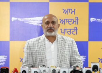 भट्टल के बयान पर कांग्रेस की चुप्पी सवालों के घेरे में, आप ने उठाए गंभीर मुद्दे