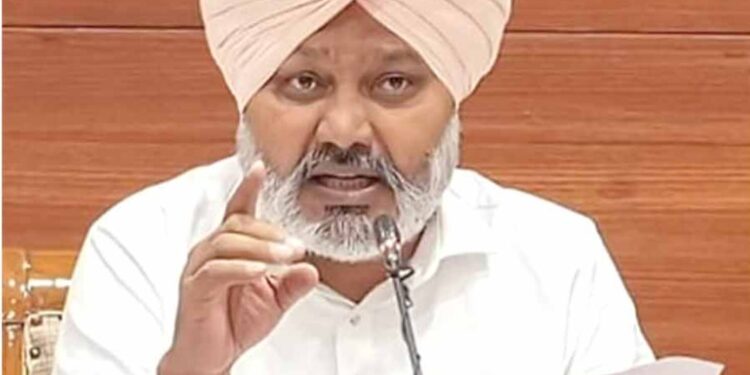 भगवंत मान सरकार ने पंजाब ट्रेड कमीशन किया लॉन्च : व्यापारियों के काम को आसान बनाने के लिए 10 ज़िलों में हुईं बैठकें