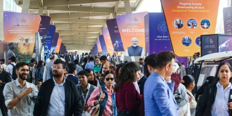 दिल्ली के 5 दिवसीय ए आई सम्मिटमें दर्शक और ए आई दोनों हैं भ्रमित !