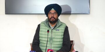 मोदी-ट्रंप ‘गुप्त सौदे’ पर AAP पंजाब का तीखा हमला—“यह व्यापार नहीं, आत्मसमर्पण है”