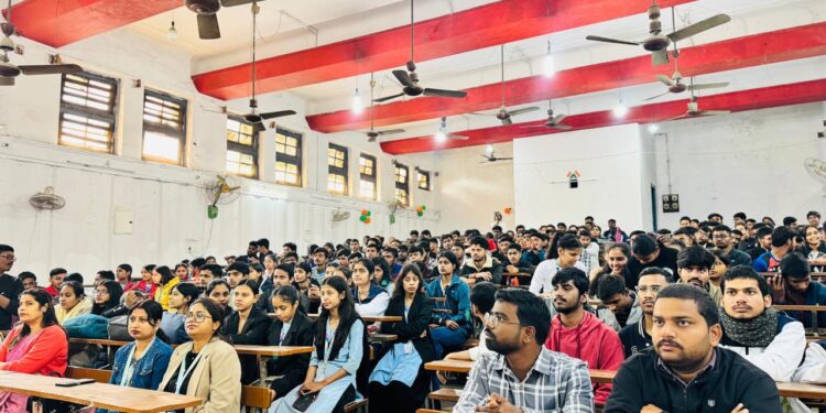 ‘उमंग-2026’ में पॉलिटेक्निक छात्रों की शानदार जीत: साहित्य, कला और बौद्धिक प्रतियोगिताओं में प्रतिभा का जलवा