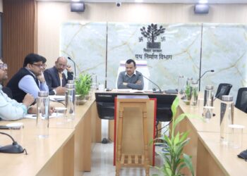 बख्तियारपुर-ताजपुर मुख्य गंगा पुल प्रगति की समीक्षा, सचिव श्री पंकज कुमार पाल ने तेज गति से कार्य करने के दिए निर्देश