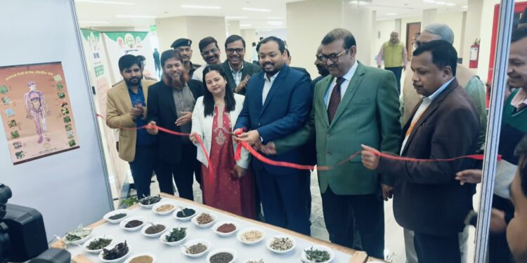 पटना में यूनानी दिवस–2026: ज्ञान भवन में वैज्ञानिक संगोष्ठी, आयुष चिकित्सकों का सम्मान