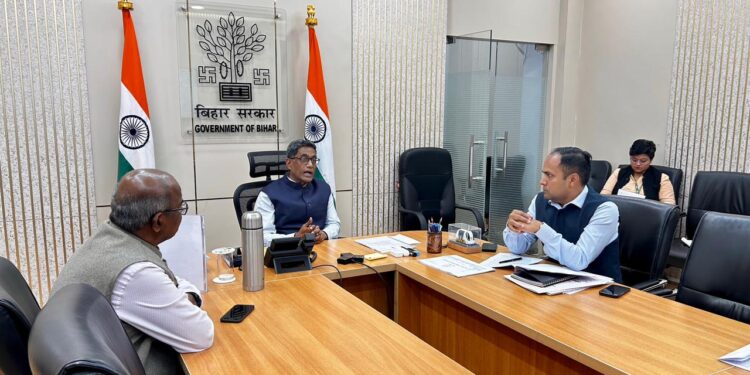 मुख्य सचिव ने खेल विभाग की समीक्षा की; सुरक्षा, निगरानी, पीपीपी मॉडल एवं संस्थागत सुधारों पर जोर