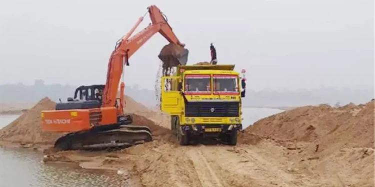 बालू घाटों को बीच में छोड़ने वालों को दोबारा टेंडर में नहीं किया जाएगा शामिल : उप-मुख्यमंत्री