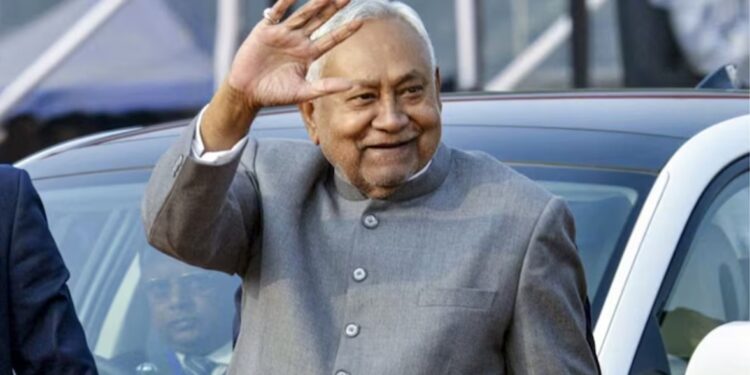 बिहार : नीतीश युग का अंत और नई चुनौतियाँ