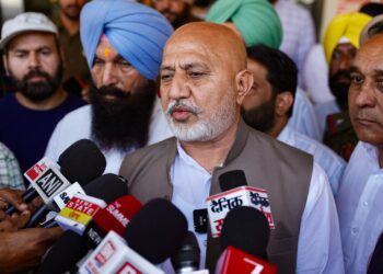 आप पंजाब के मीडिया इंचार्ज बलतेज पन्नू ने बुधवार को लुधियाना में नशा विरोधी कार्यकर्ता से की मुलाकात