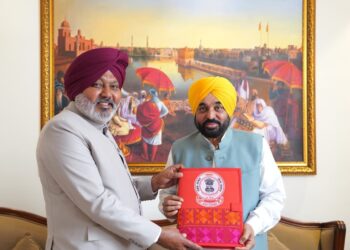 पंजाब की ‘आप’ सरकार ने बजट में अरविंद केजरीवाल और भगवंत मान द्वारा किया गया सबसे बड़ा चुनावी वादा पूरा किया