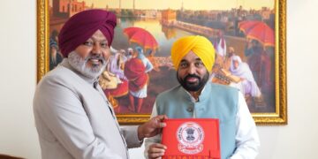 पंजाब की ‘आप’ सरकार ने बजट में अरविंद केजरीवाल और भगवंत मान द्वारा किया गया सबसे बड़ा चुनावी वादा पूरा किया